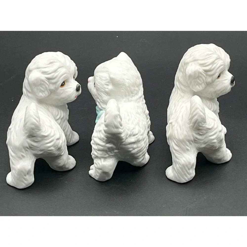 Vintage Homco White Persian Kitten Cat + Dog Figurines Blue Bows Vintage Qty 3